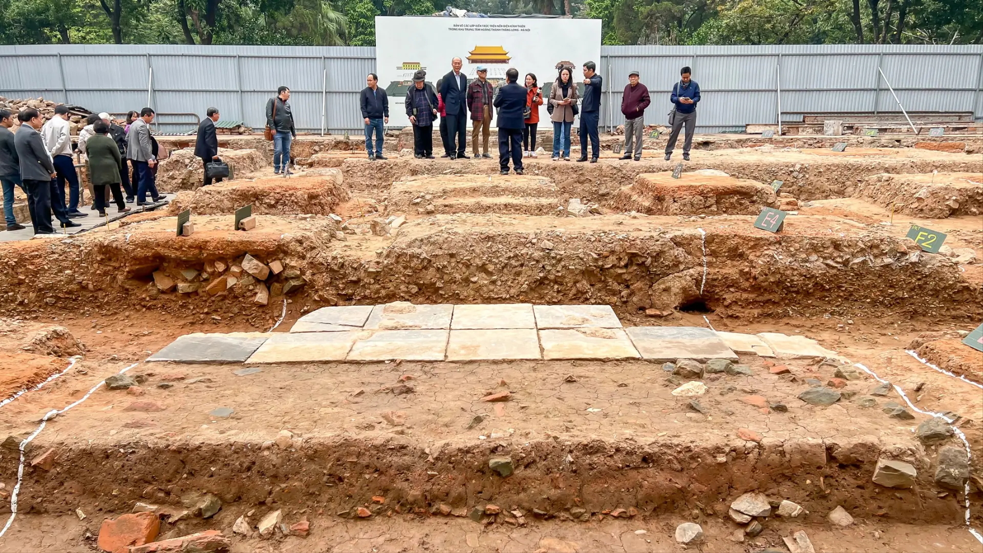 Phát hiện nhiều bất ngờ về Chính Điện Kính Thiên